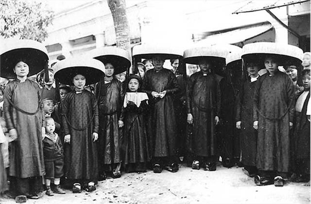 Hình Ảnh Người Phụ Nữ Trong Văn Học Trung Đại