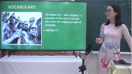 ANH 12 - DESERTS ( UNIT 9 - SGK)