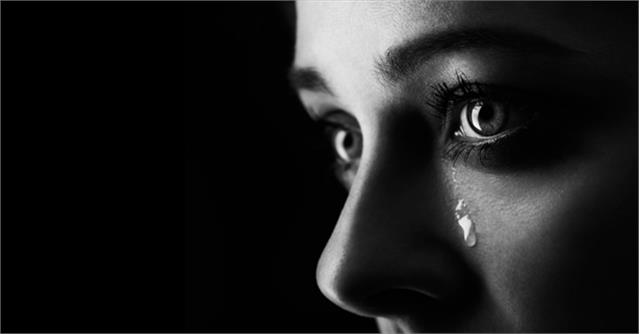 VẺ ĐẸP CỦA DÒNG NƯỚC MẮT TRONG VĂN CHƯƠNG