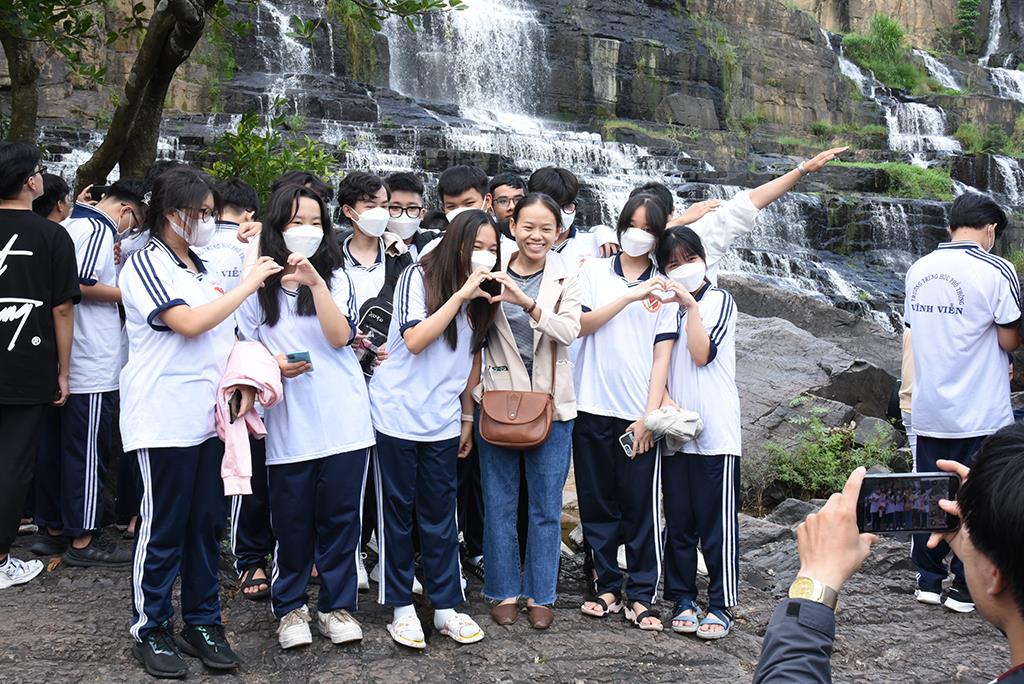 THPT VĨNH VIỄN, NHỮNG NGÀY HÈ TƯƠI VUI TẠI ĐÀ LẠT NĂM 2022